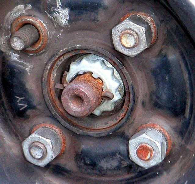 castle nut and cotter pin used for an automotive wheel installation
