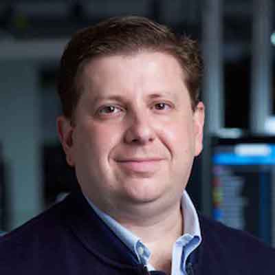 Misha Govshteyn headshot