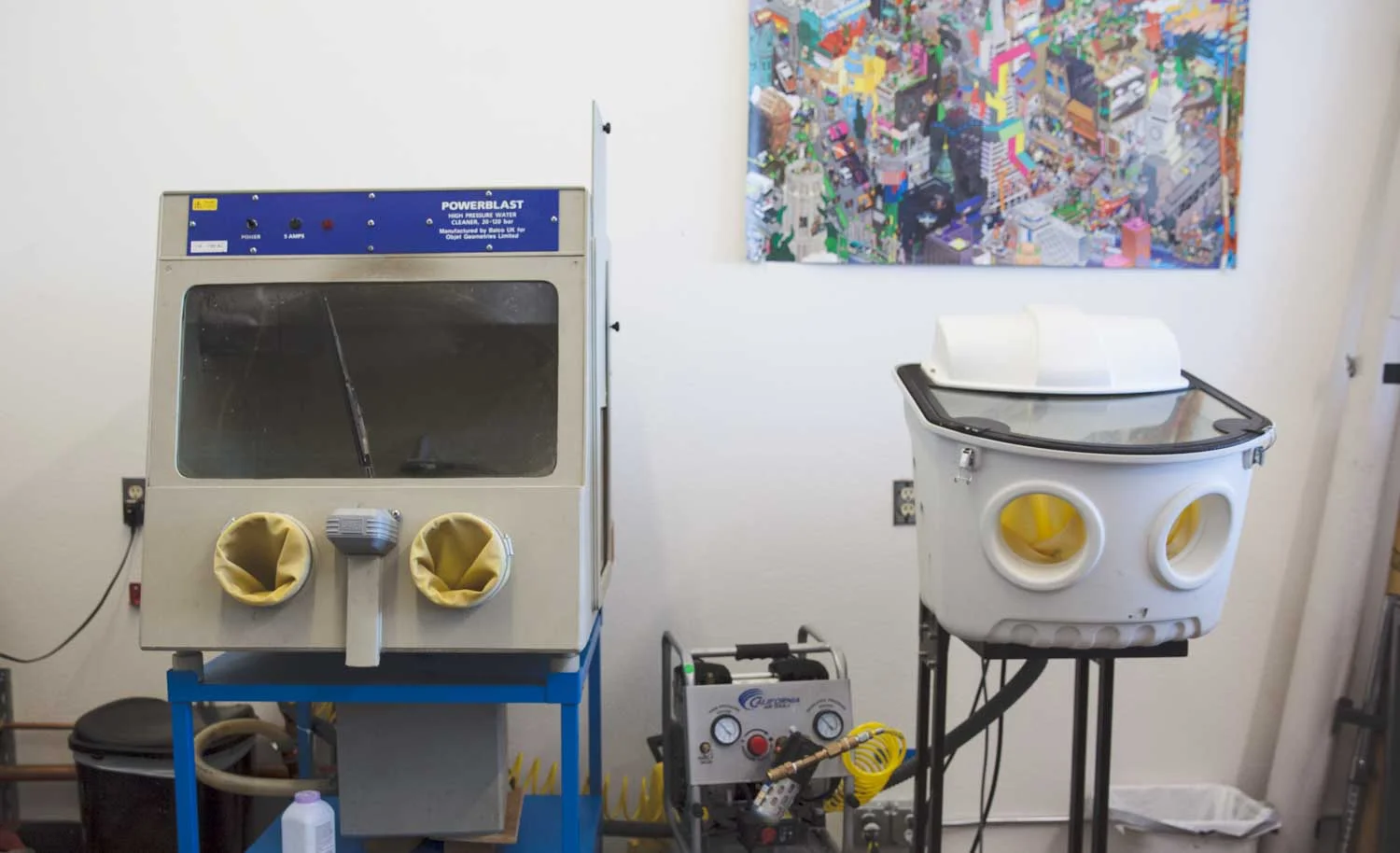 partner-facility-polyjet-3d-printing-shop-1 - Fictiv