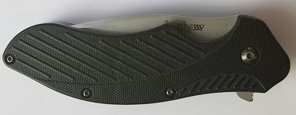 plastics-image02 - Fictiv pocket knife with handles that have a nylon plastic with a glass fiber fill