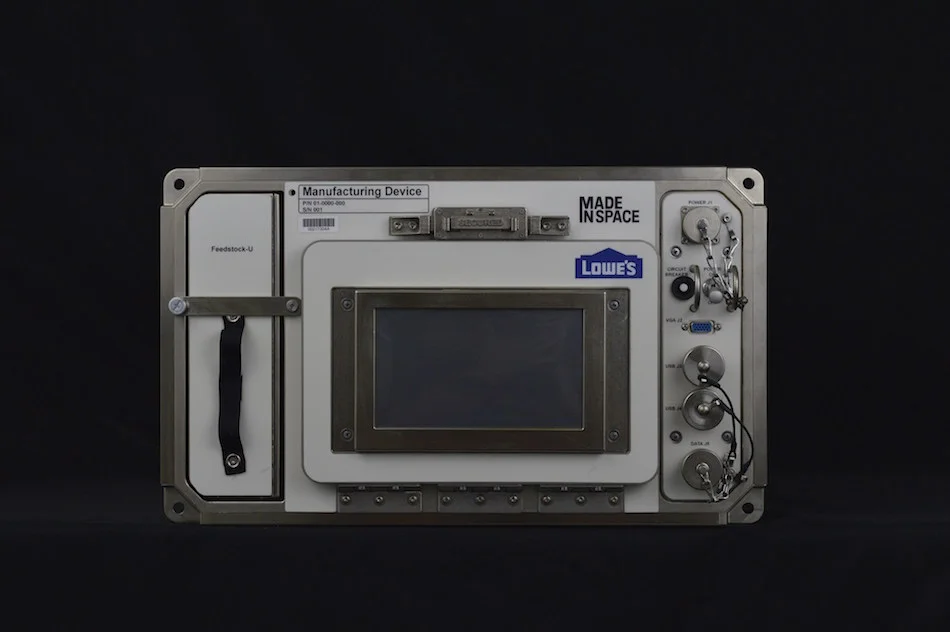 57c24e6bf6228e91639d1005_3d-printing-space-image03 - Fictiv Made in Space manufacturing device
