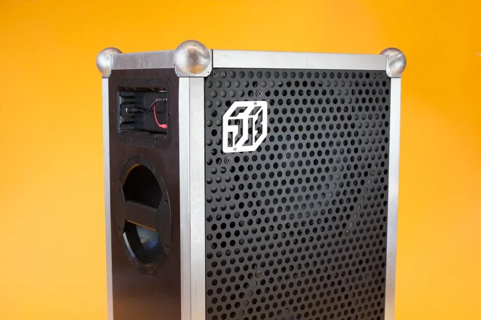 SOUNDBOKS speaker