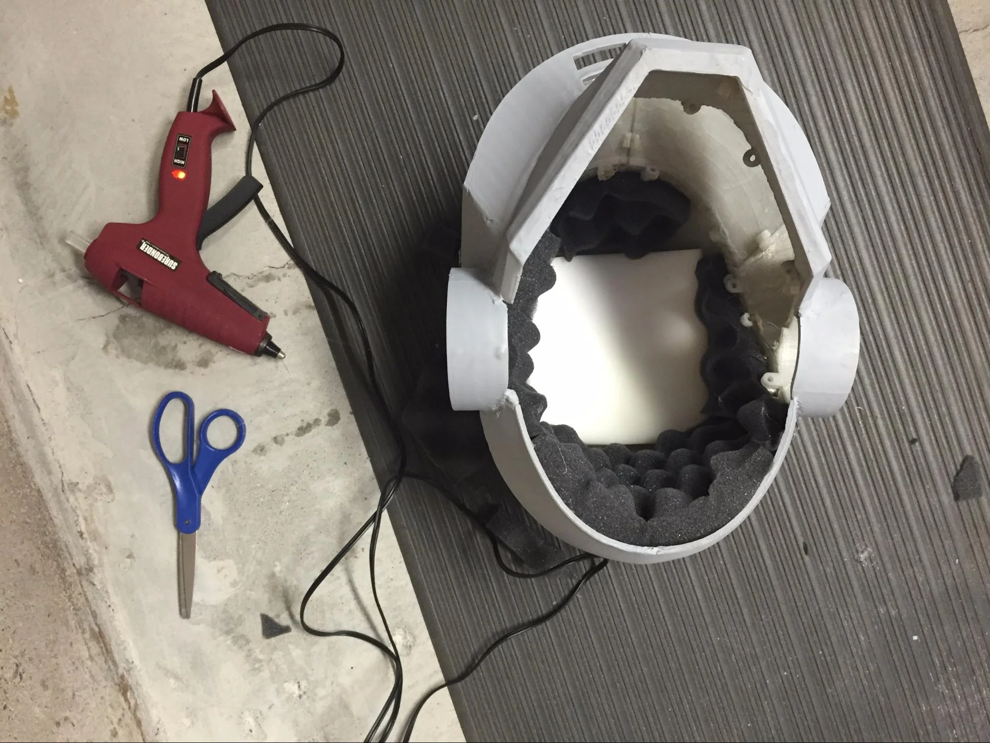 daft-punk_19 - Fictiv Adding foam to the Daft Punk helmet