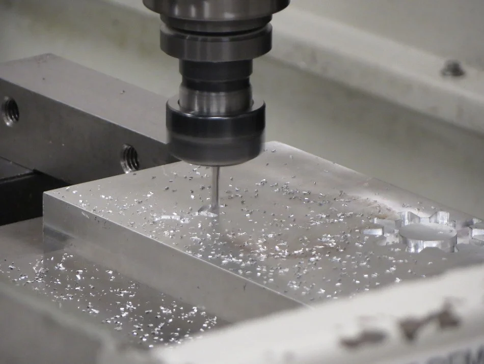 manufacturing-efficiency-image05 - Fictiv machining aluminum