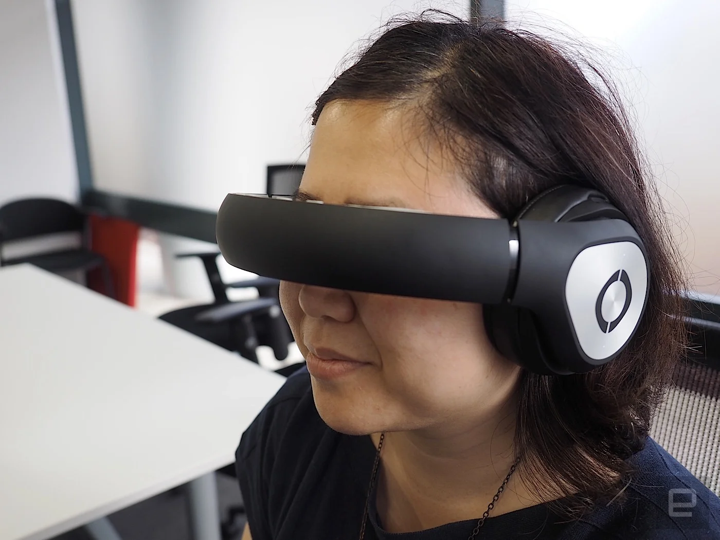 avegant06 - Fictiv The Glyph Video Headset. Looks kind of like Beats turned around.