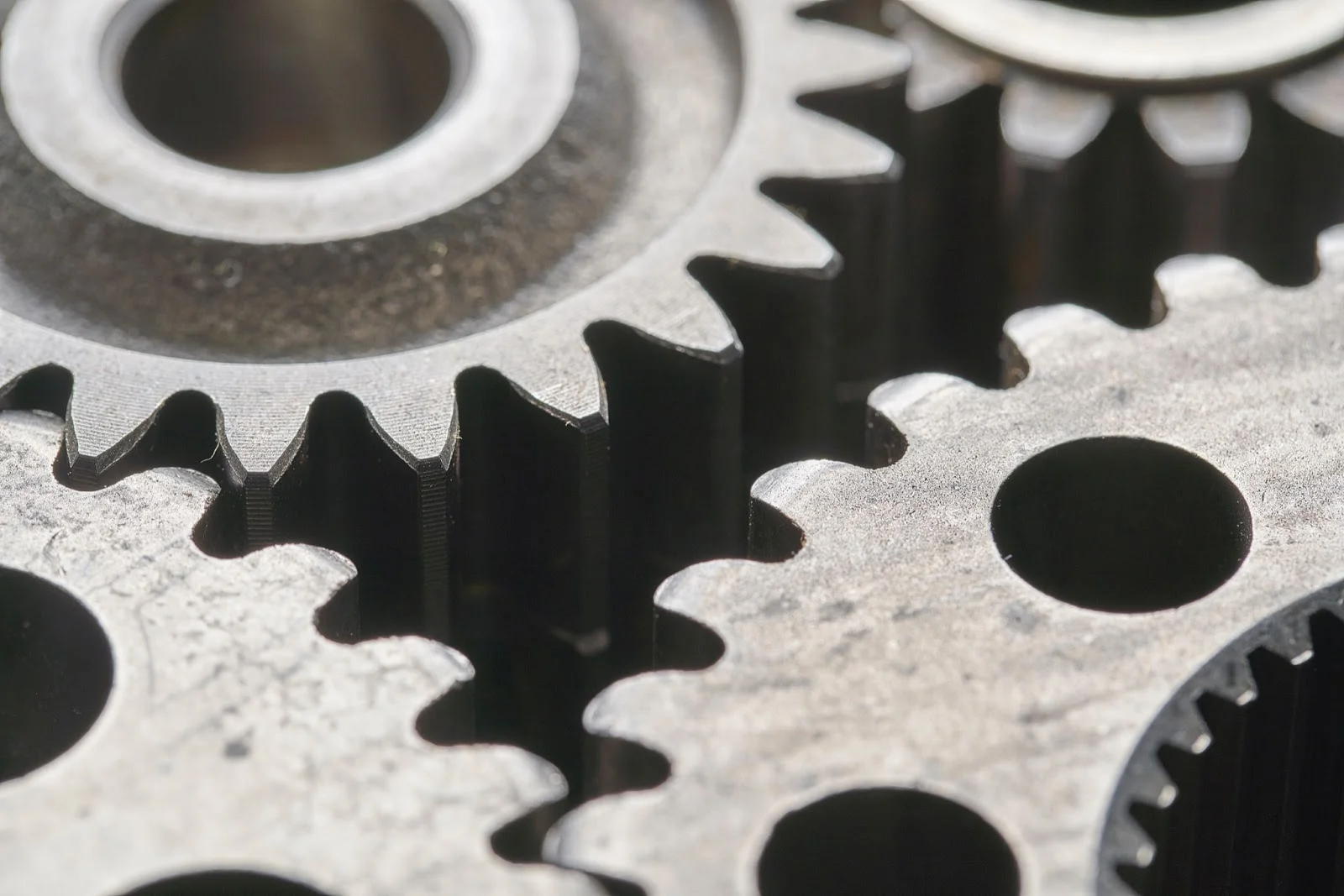 close up photo of some gears meshing
