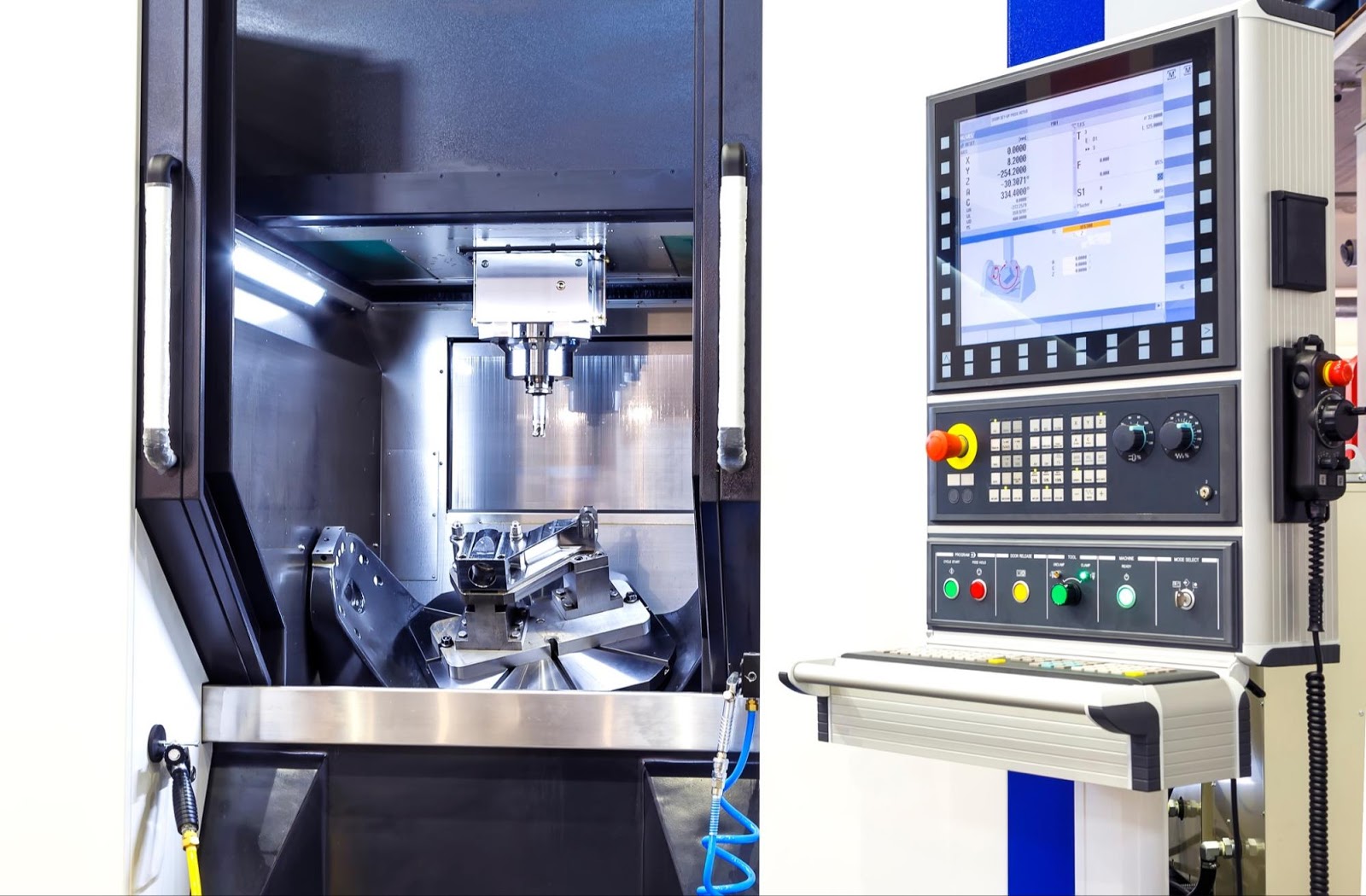 5-Axis Machining Center for Milling Diverse Materials