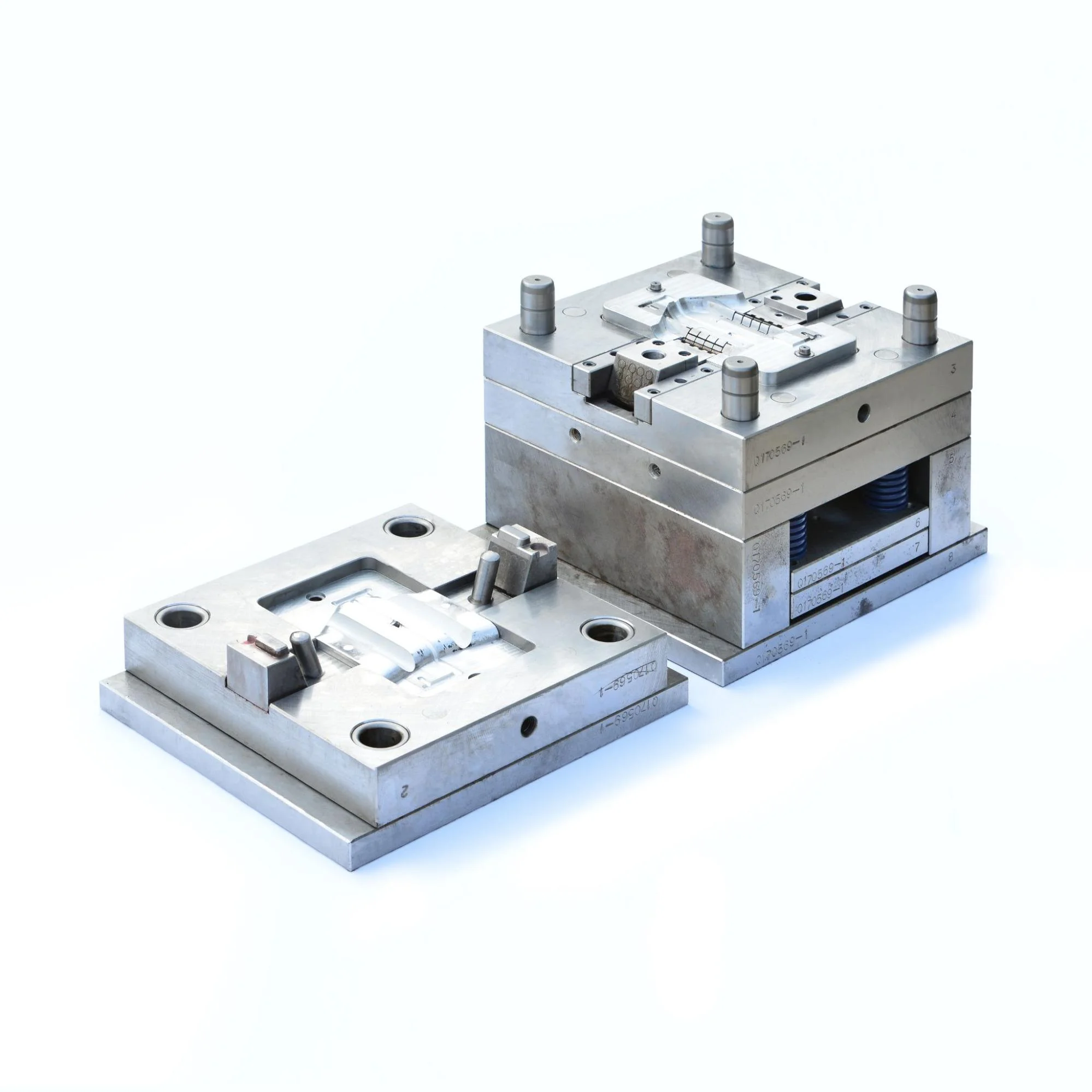 image11 - Fictiv image of a steel injection mold