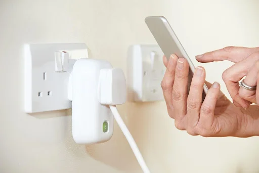 Controlling Smart Plug Using App On Mobile Phone
