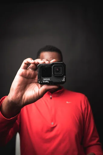 waterproof-enclosure-design-Photo-by-Daniel-Alexander-on-Unsplash - Fictiv waterproof enclosure design (Photo by Daniel Alexander on Unsplash)