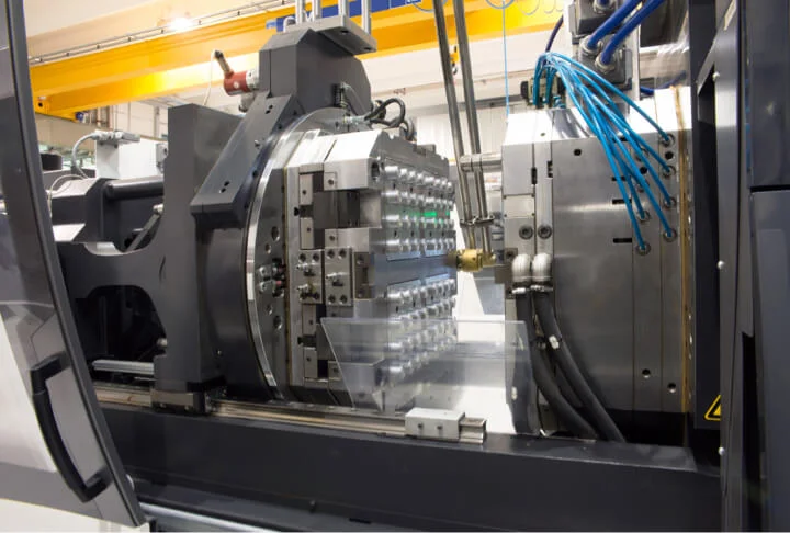 injection molding gates