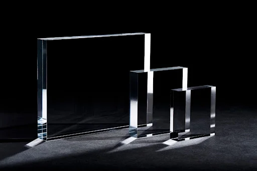polished-acrylic - Fictiv polished acrylic