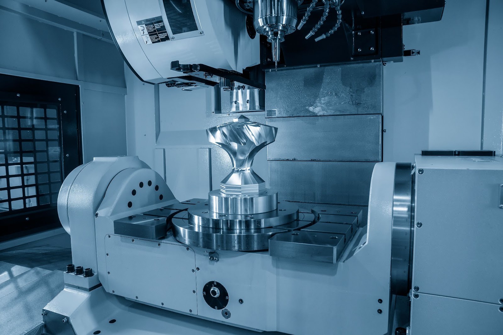 5-Axis Machining Center for Milling Diverse Materials