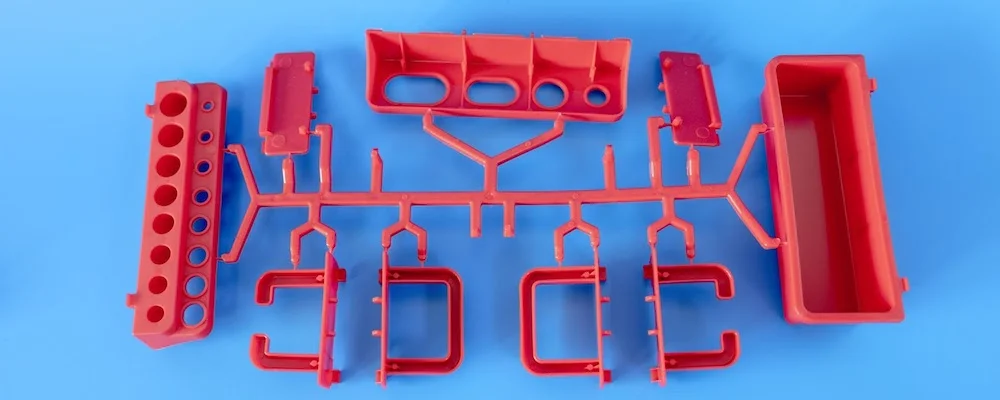 industrial-injection-molding-press-manufacture-plastic - Fictiv plastic injection molded part
