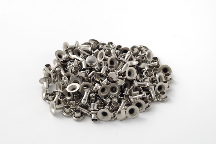 Standard Fastener Flat Head Aluminum Solid Rivets for Metal Sheet Riveting  - China Rivets, Solid Rivets