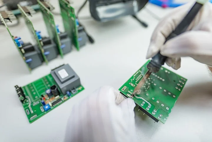 pcba-manufacuturing - Fictiv PCBA assembly