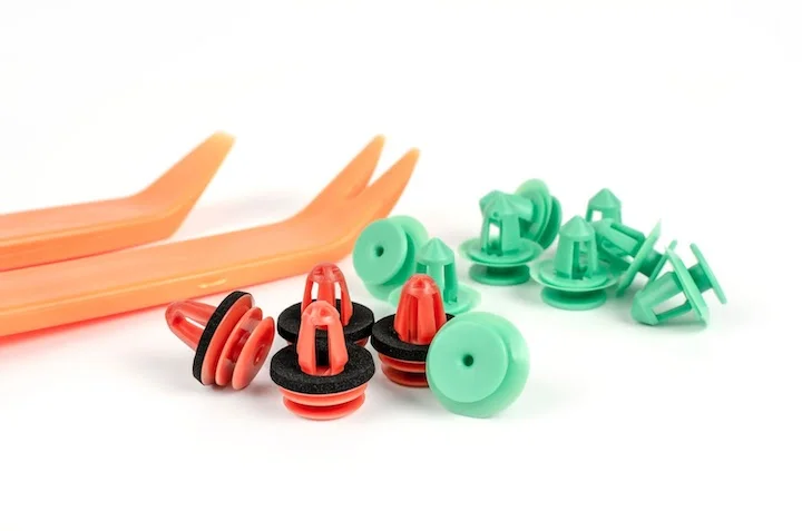 automotive-plastic-clips - Fictiv automotive plastic clips and fastening tools
