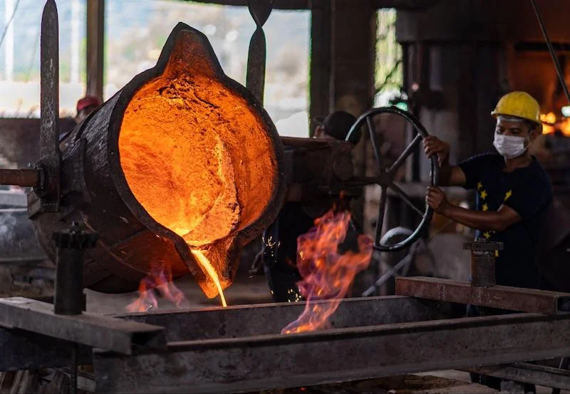 sand casting aluminum in process