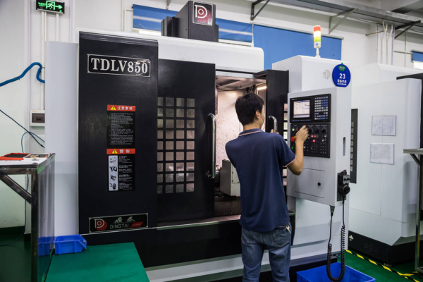 Precision Machined Parts: Fictiv's Comprehensive Guide