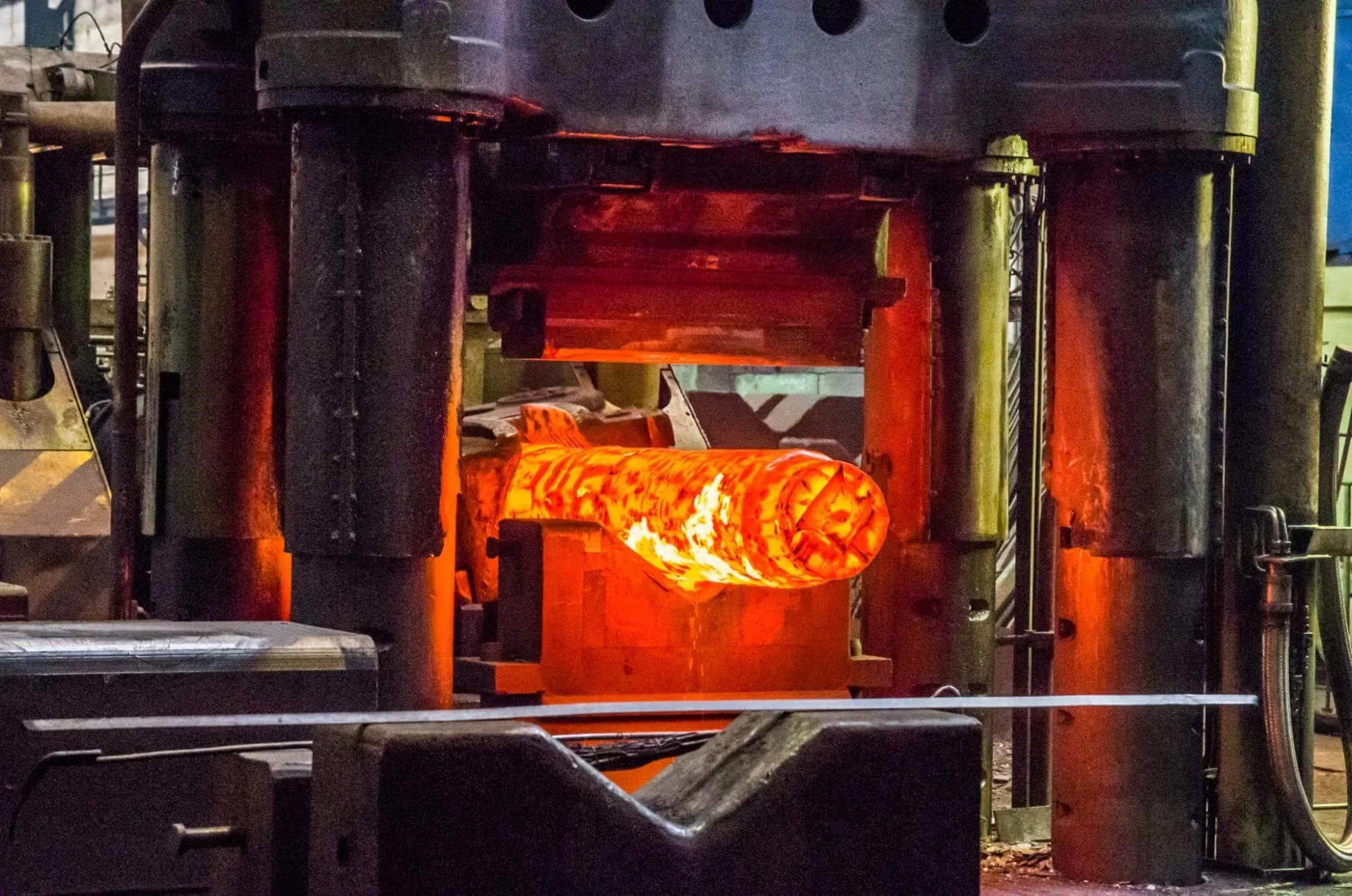 metal parts forging - Fictiv Forging is a common manufacturing method for metal parts.