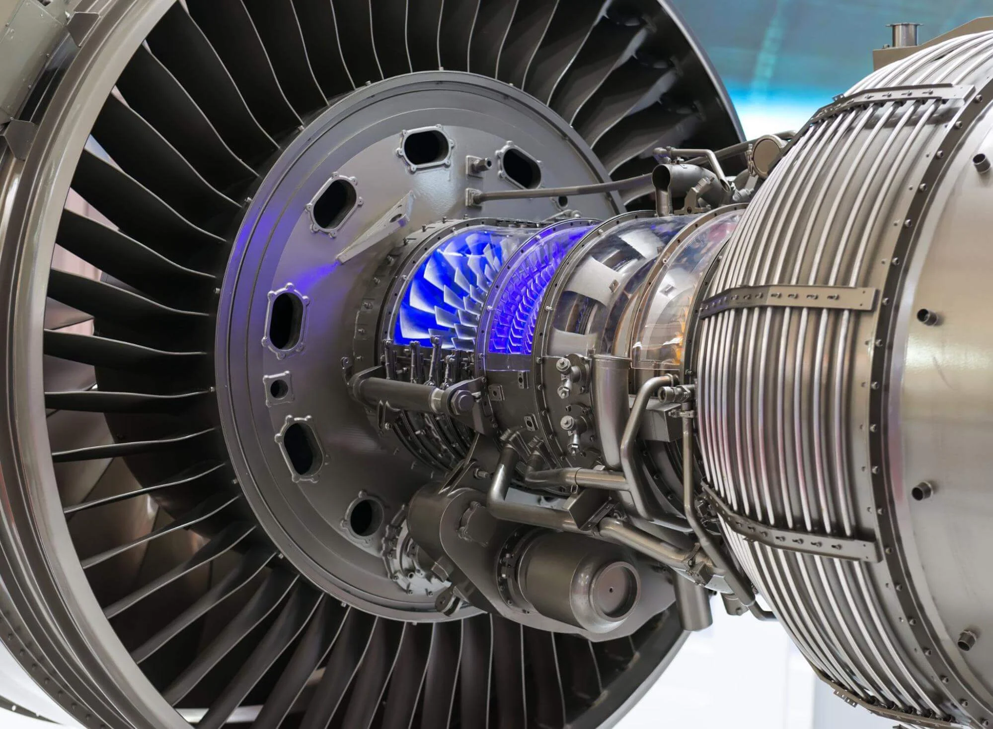 engineering fits plane - Fictiv Plane turbine engine components fitting together.