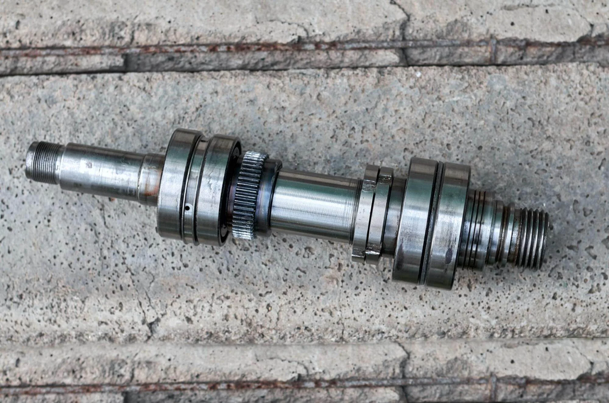 enigeering fits shaft gear - Fictiv A shaft gear bearing typically uses interference fits.