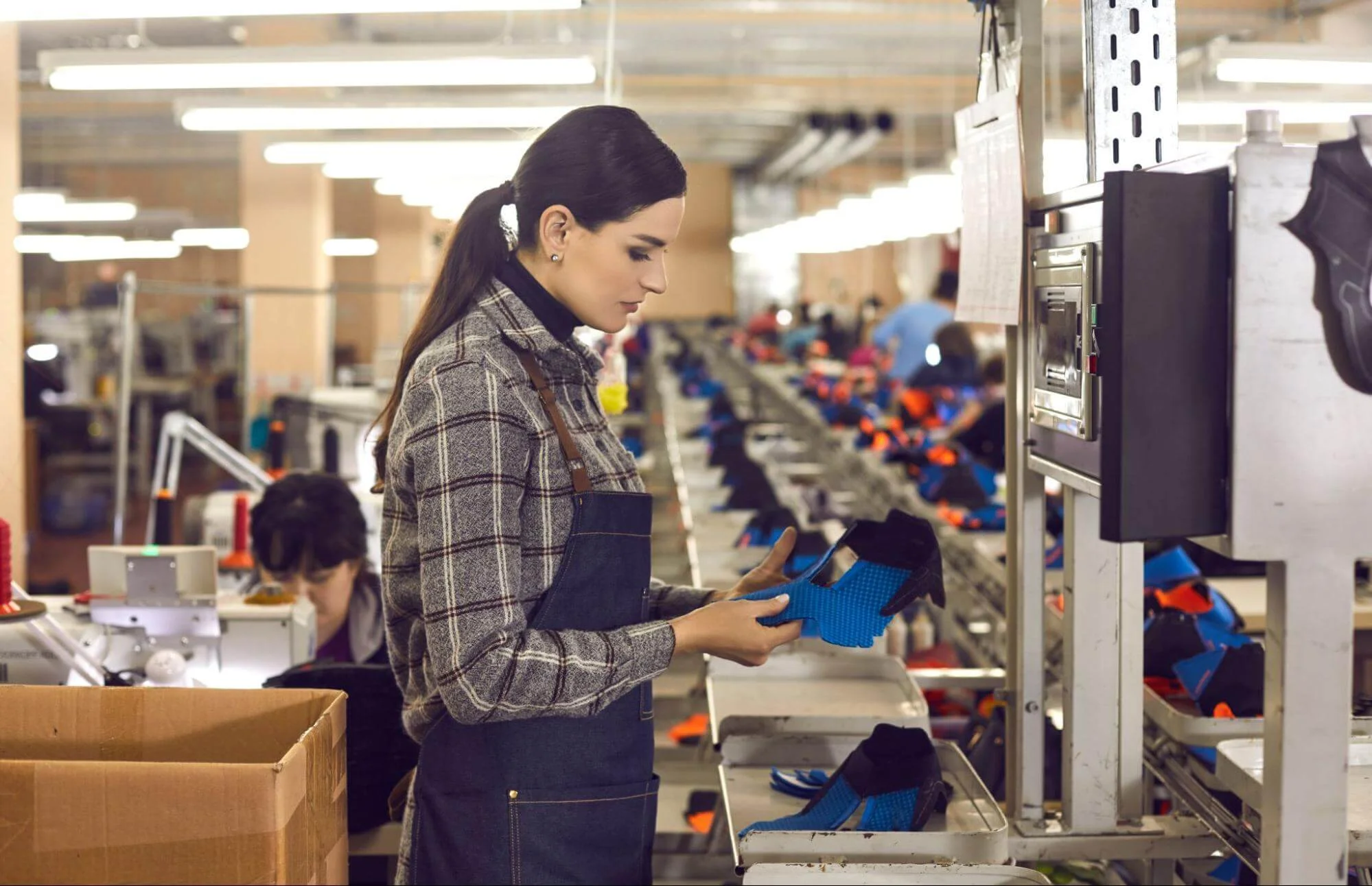 manufacturing strategies woman - Fictiv Manufacturing strategies include MTO, ATO, and MTS, which focus on when the product is made.