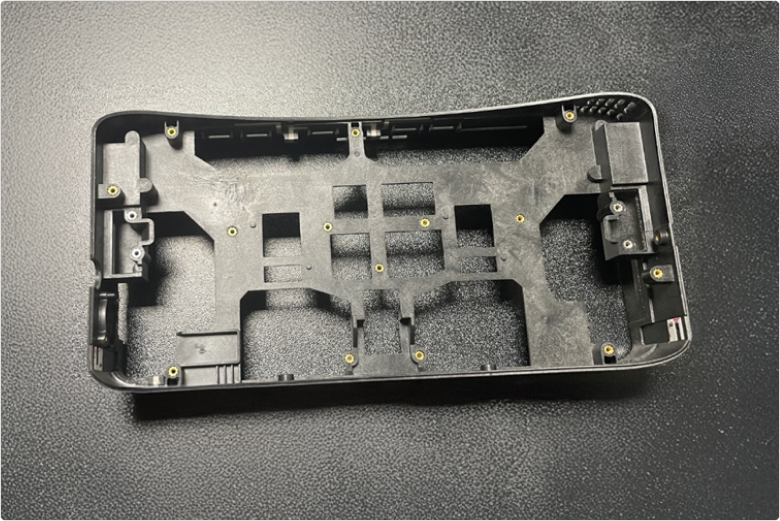 heat-staking - Fictiv Heat Staking (Inserts)