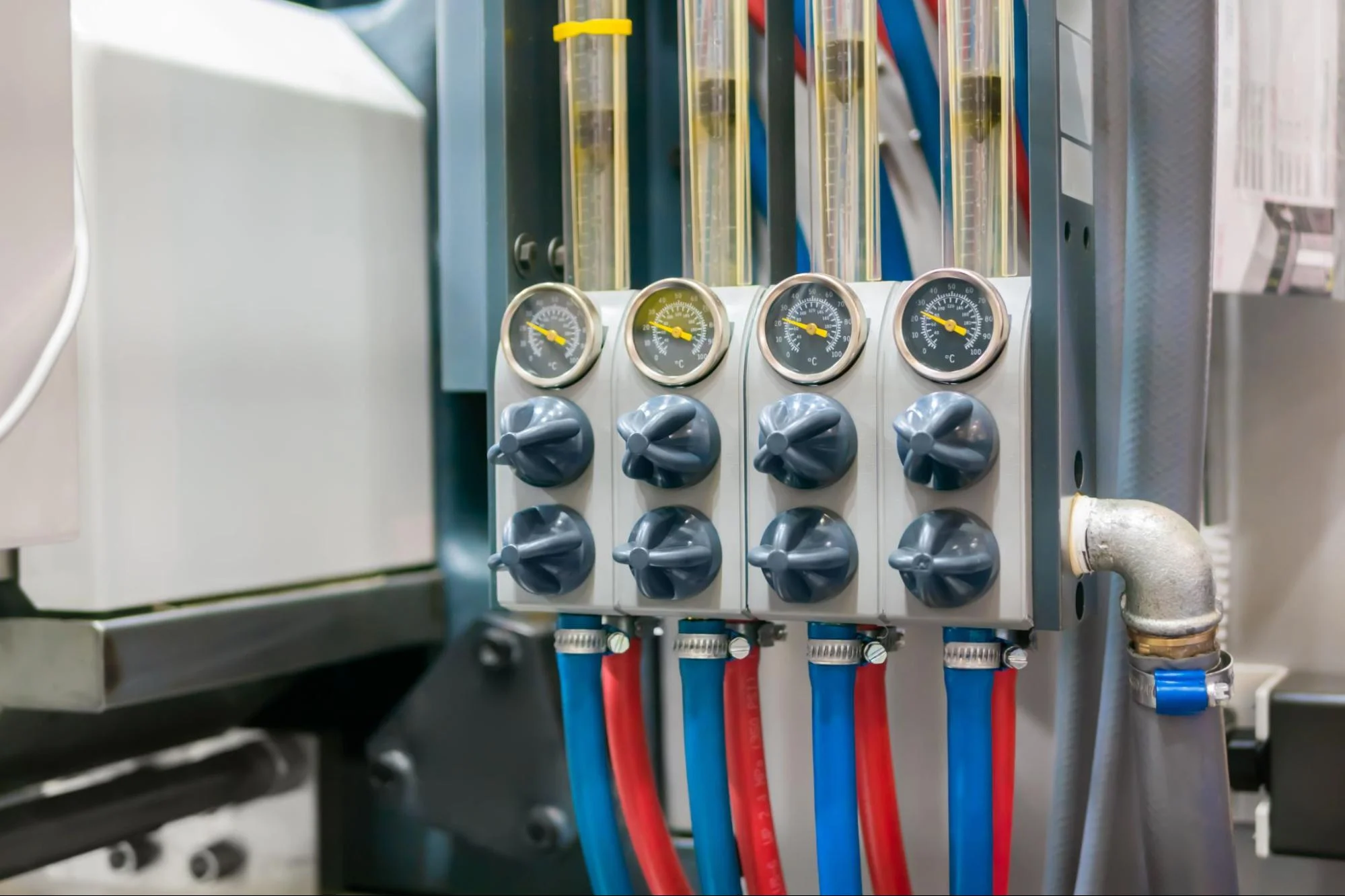 short shot IM - Fictiv Injection molding water flow meter.