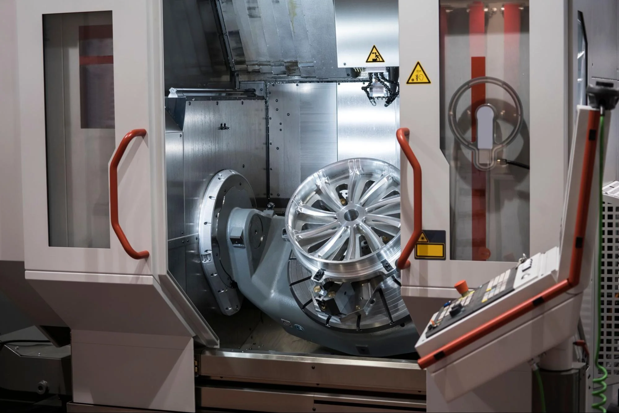 5 axis car wheel - Fictiv 5-axis machining of a car wheel rim