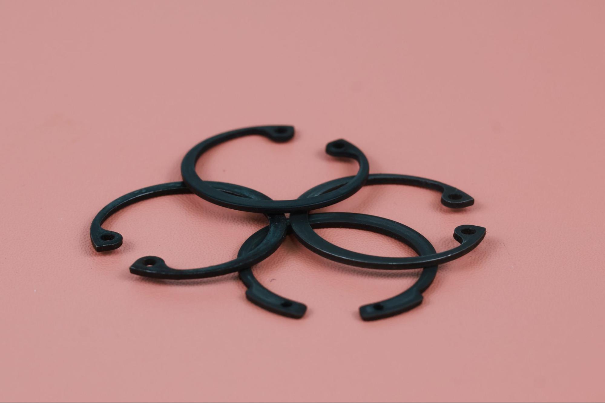 mechanical fasteners ring clips - Fictiv Retaining rings (circlips)