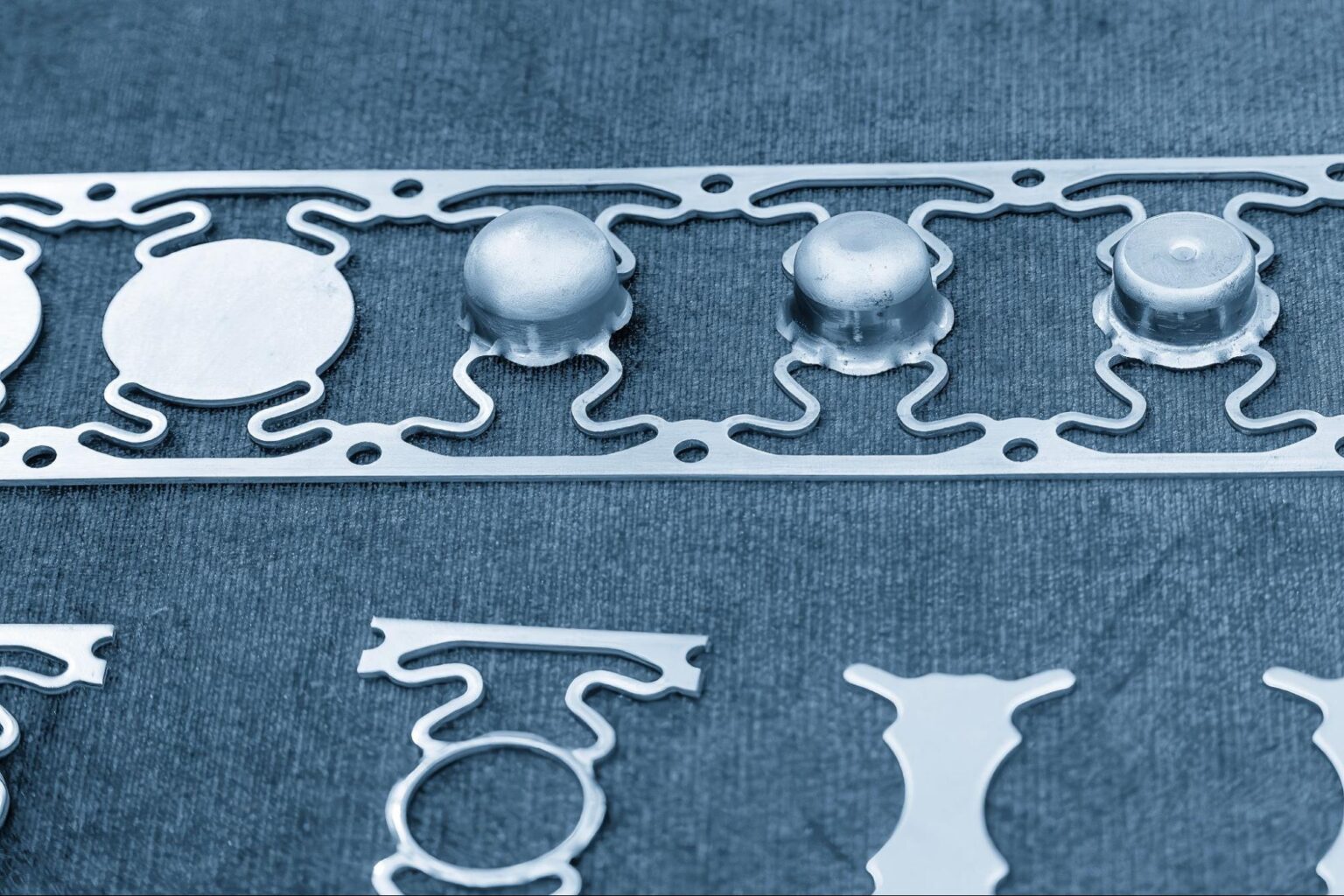 Thread Feature Metal Stamping Progressive Sheet Metal Stamping for High-Volume Parts