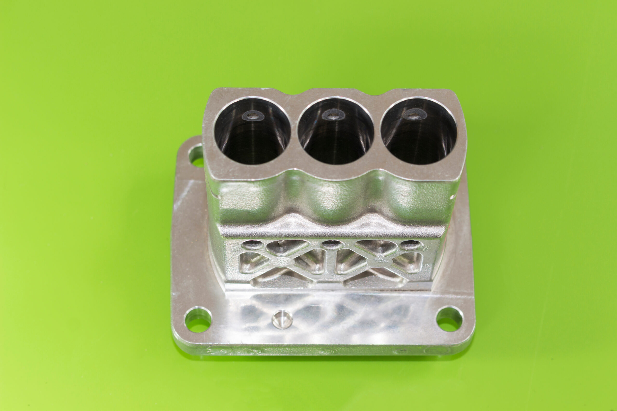 Low-Pressure Die Casting (LPDC): Process, Benefits, and Design Guide